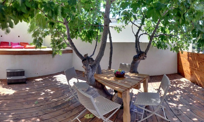 La Couronne Apartamento | Le Figuier - just a 15-minute walk from Verdon beach