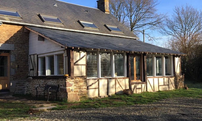 Sainte-Honorine-la-Chardonne Casa | Le Grand Gîte du Domaine de la Boderie