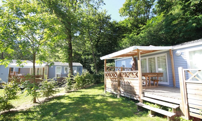 Pont du Cens-Cote d'Or Cabaña | Le Géant, Privilège 6 people - Nantes Camping*****