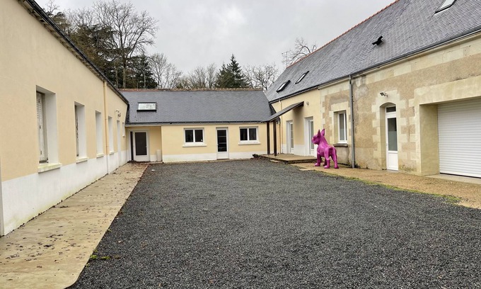 Veigne Casa | Le Gîte de Fontiville, 3 Belles Chambres. Proche des Châteaux de la Loire