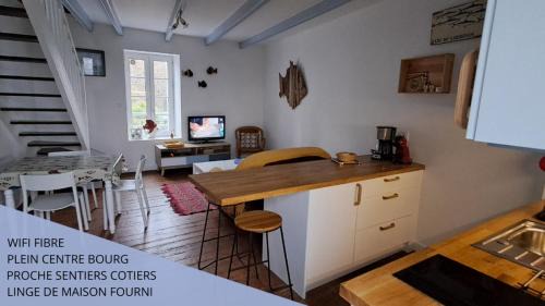 Baden Apartamento | Le Gîte de l'Amer - T2 - Duplex - Centre Bourg