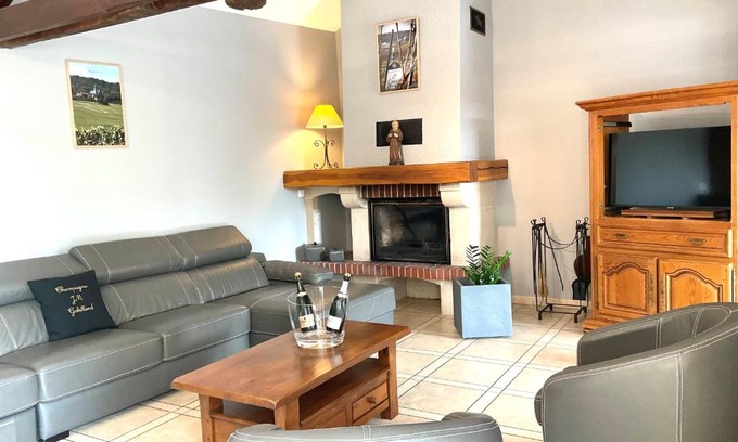Hautvillers Casa | Le Gîte des Bénédictins