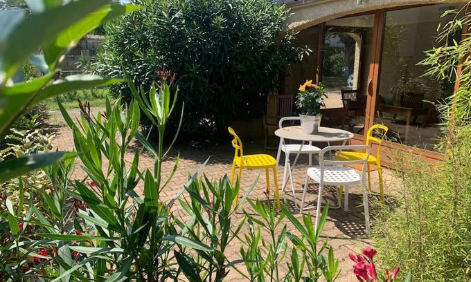 Belleville-en-Beaujolais Casa | Le gîte des Tourterelles