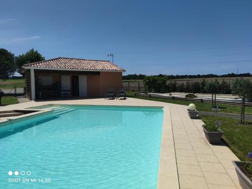 Campsas Casa | Le gîte du Font Blanque