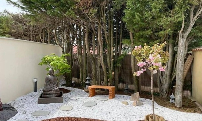 Saint-Cyr-sur-le-Rhone Chalet De Esquí | Le Genki Japonais 4 Étoiles