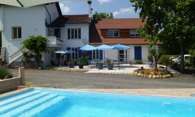Lourdes Casa | Le Gîte de Merete con SPA, accesible en silla de ruedas, 8-14 personas