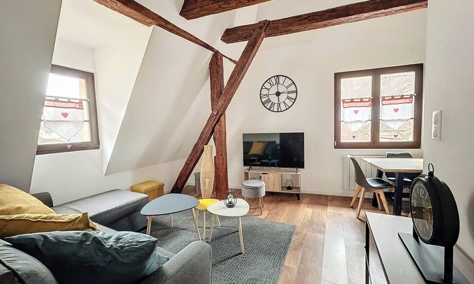 Kaysersberg-Vignoble Apartamento | Le Gite du Kaiser, Prestige stay at the Gîte du Kaiser, historic center of Kaysersberg