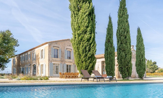 Cairanne Casa | Le Grand Chêne: Former winegrowing estate with Confort Moderne