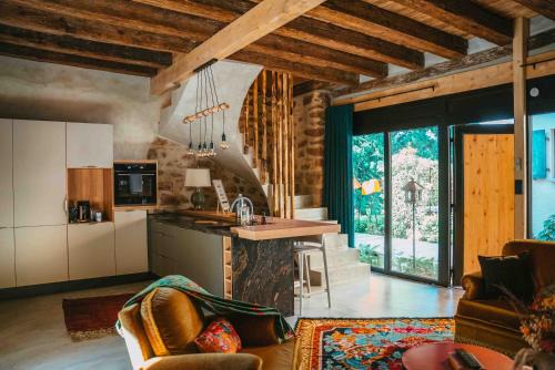 Guebwiller Casa | Le Grand Petit Prince - Domaine de Charme - Jacuzzis privatifs