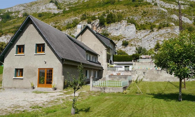 Campan Chalet De Esquí | Le Hameau de Campan