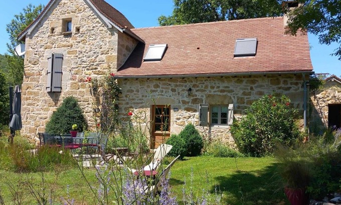 Frontenac Casa | Le Hameau du Quercy - Spirit of stones