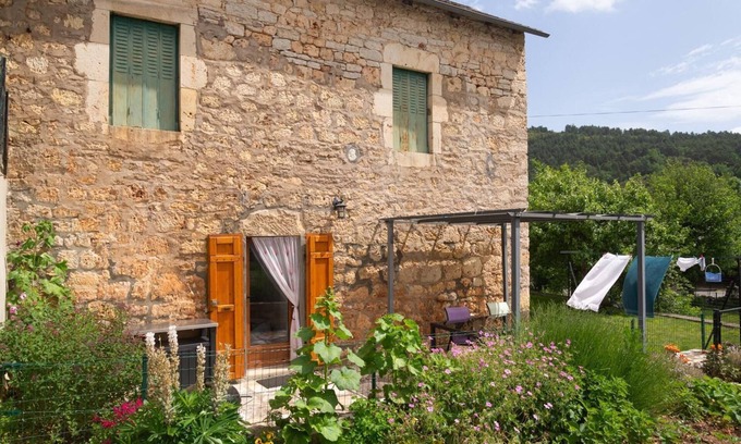 Laval-du-Tarn Casa | Le Jardin d'Irma 3/4 persons