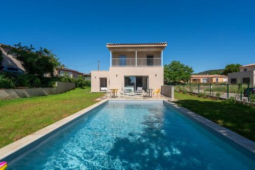 Salernes Villa | Le jardin de Gandelon