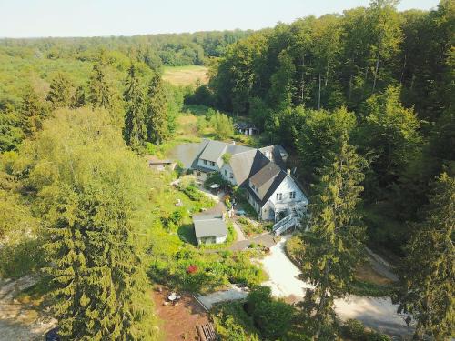 Saint-Jean-aux-Bois Cama Y Desayuno | Le jardin de Saint Jean