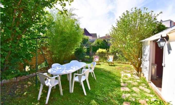 Beaumont-sur-Oise Apartamento | Le Jardin Paisible Beaumontois