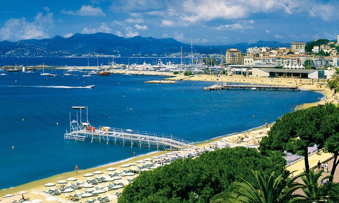 California - Pezou Apartamento | Le Katia by Interhome