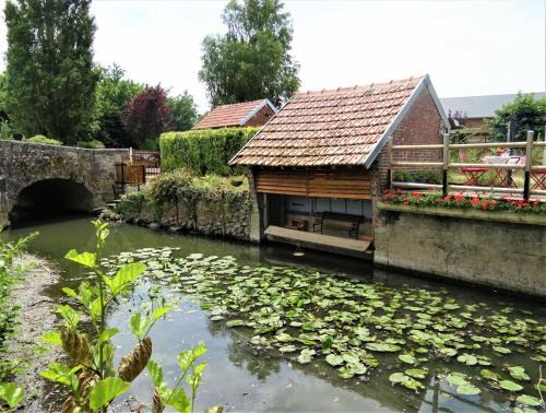 Dangeau Casa | Le Lavoir Secret - hébergement atypique dans un joli cadre bucolique