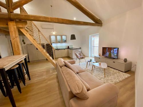 Lescure-dAlbigeois Apartamento | Le Loft de l Horloge