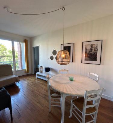 Cote Pavee Apartamento | Le Louis Vitet terrasse proche place Dupuy
