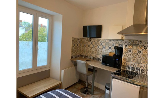 Chauray Apartamento | ⭐Le Lumineux⭐ Downtown - Wi-Fi - Free parking