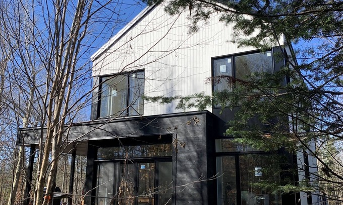 Eastman Chalet De Esquí | Le Luxe au Coeur de la Nature Adossé au Parc National du Mont Orford