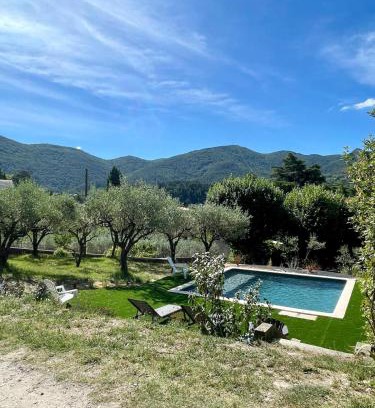 Nyons Casa | Le Maëlia gîte 5 étoiles