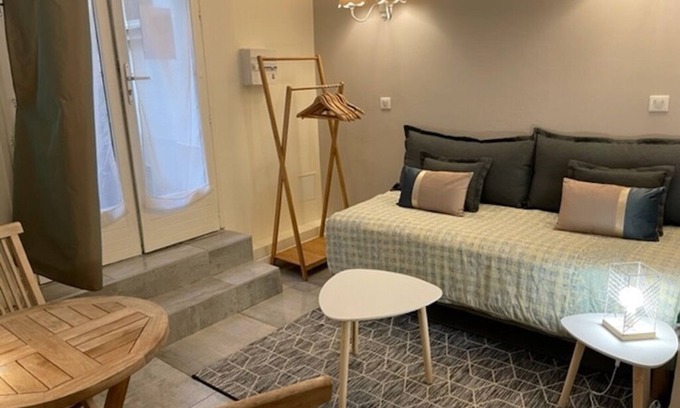 Arts-et-Metiers Apartamento | Estudio en el centro de París para una persona con aire acondicionado.
