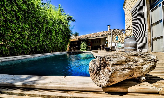 Saint-Laurent-d'Aigouze Cama Y Desayuno | Le Mas des Brune