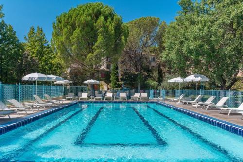 Greoux-les-Bains Hotel | Le Mas de La Crémaillère