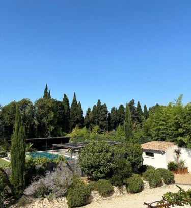 Cabannes Casa | Le Mas des Mirabelles