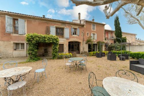 Cabannes Casa | Le Mas Saint Pierre