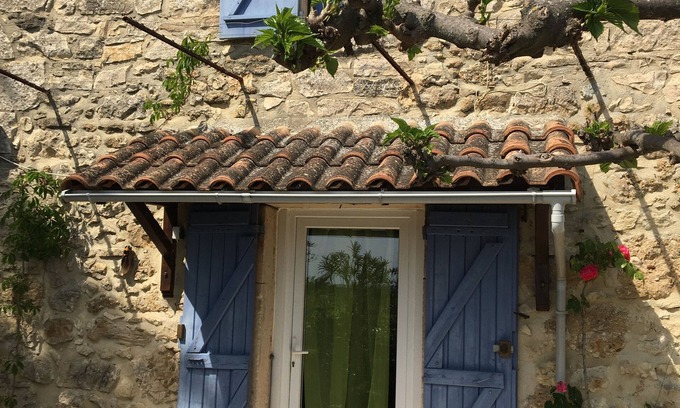 Vagnas Casa | Le Mazet Déden Avec son Jardin Privé