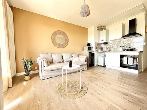 Romans-sur-Isere Apartamento | Le Mimosa - balcon / parking - Romans