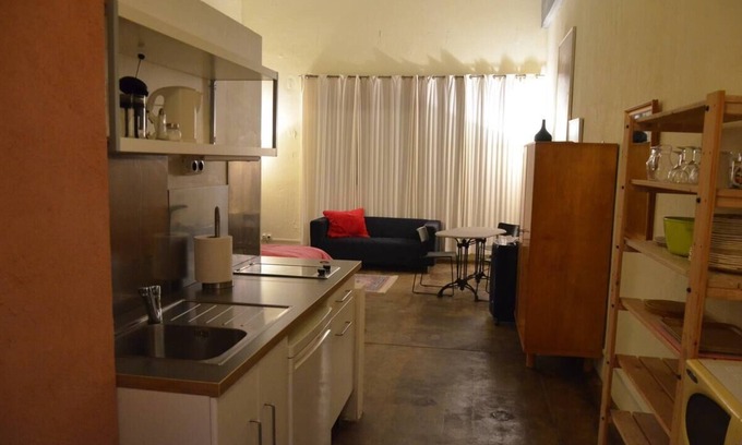 Saint-Etienne-de-Serre Apartamento | Le Moulinage Chez Soie cottage 'Cocoon'