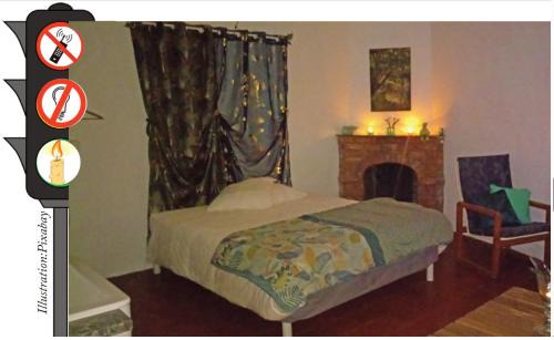 Le Vigan Apartamento | Le Moulin aux Chandelles 2, vacances & W-E, vues rivière, montagne & ville, tout confort déconnecté, éclairage bougies, connexions à 200m au centre Le Vigan gîte Les Amoureux de l'Arre, randonnée Chemin de Saint-Guilhem-le-Désert, lire profil avant résa !