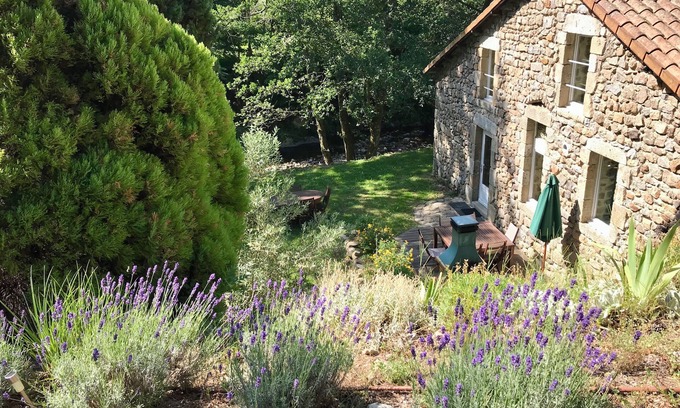 Saint-Pierreville Casa | Le Moulinage Chabriol - La Rivière