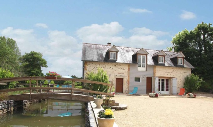 Miossens-Lanusse Casa | LE Mouly/grand Gite - Miossens-lanusse