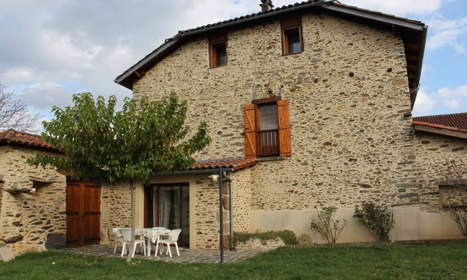 Flagnac Casa | Le Murier" village house for 6 people