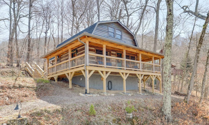 Wolf Laurel Casa | Le Nest Wolf Laurel cabin + Hatley Point Ski