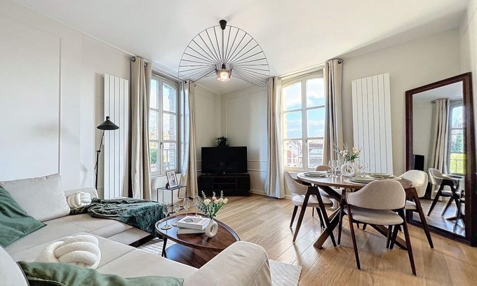 Saint-Andre-les-Vergers Apartamento | Le Patio'nnement, Troyes Centre, Proche Gare, Parking Privé