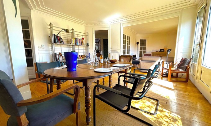 Epinettes Apartamento | París - Batignolles / chico moquet