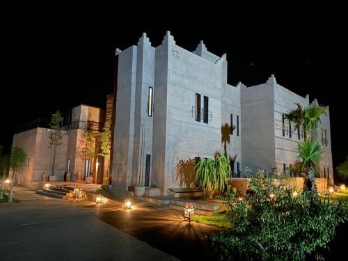 Oulad Hassoune Cama Y Desayuno | Le petit Château des Anges