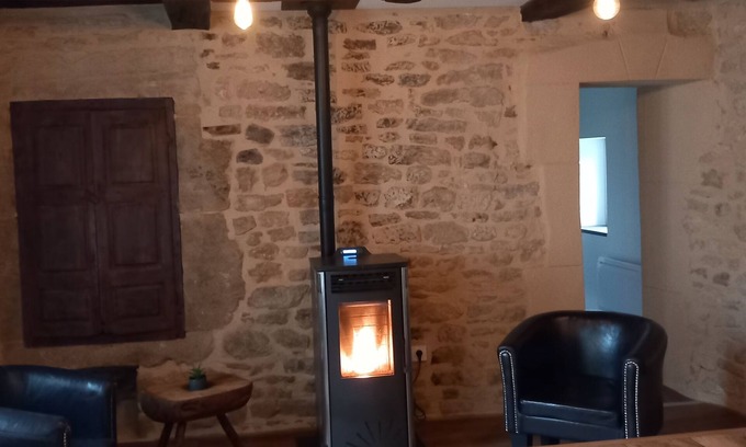 Sainte-Eulalie-d'Olt Casa | Le Petit Gîte Douillet de Malescombes