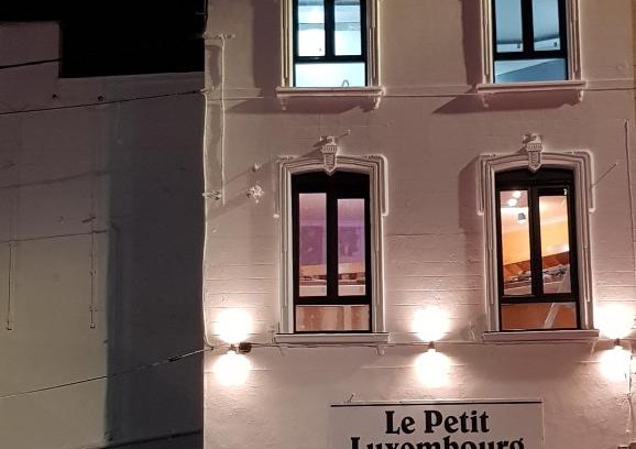 Montignies-sur-Sambre Apartamento | Le petit Luxembourg
