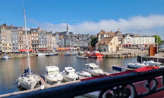 Enclos Apartamento | Le Petit Navire - 4P - Vista del Puerto de Honfleur
