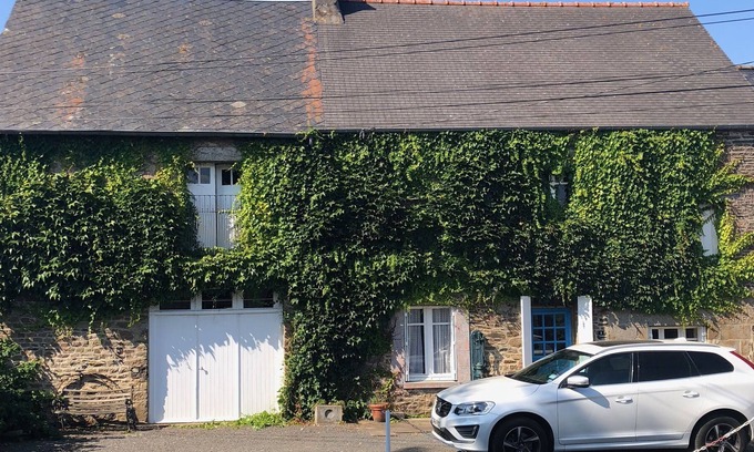 Pleine-Fougeres Otro | Impresionante casa de campo Le Pin, a solo 15 minutos en coche del Mont Saint-Michel.