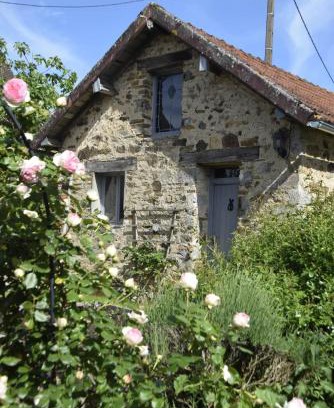 Coussac-Bonneval Casa | Le Potagîte, Gîte dans un jardin potager Limousin