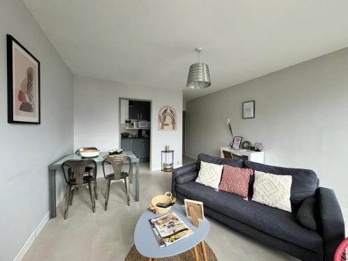 Luc-la-Primaube Apartamento | Le Primaubois - 2 chambres & parking - Centre La Primaube