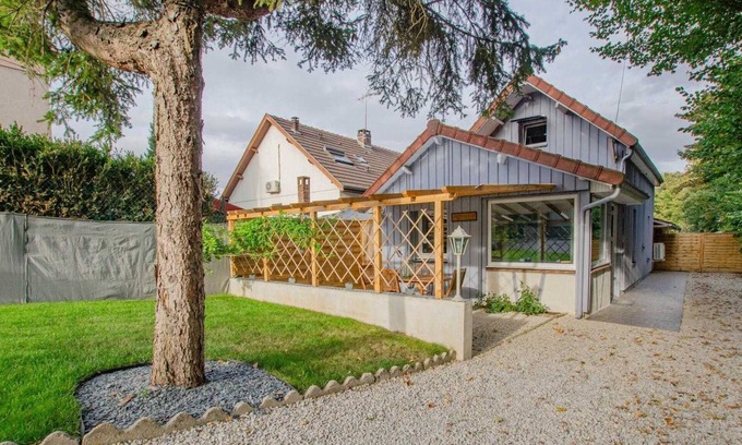 Saint-Julien-les-Villas Apartamento | Le Refuge - Saint Julien LES Villas