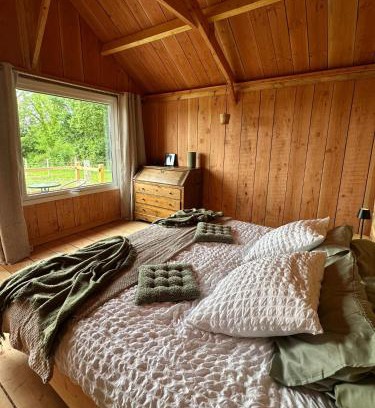 Glanville Otro | Le Refuge en bois nuit insolite en pleine Nature
